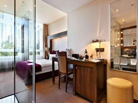 3 Tage im Flemings Selection Hotel Frankfurt-City