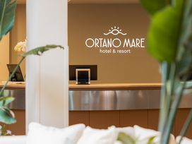 Mediterranes Elba-Urlaub direkt am Meer mit HP| 8Tage