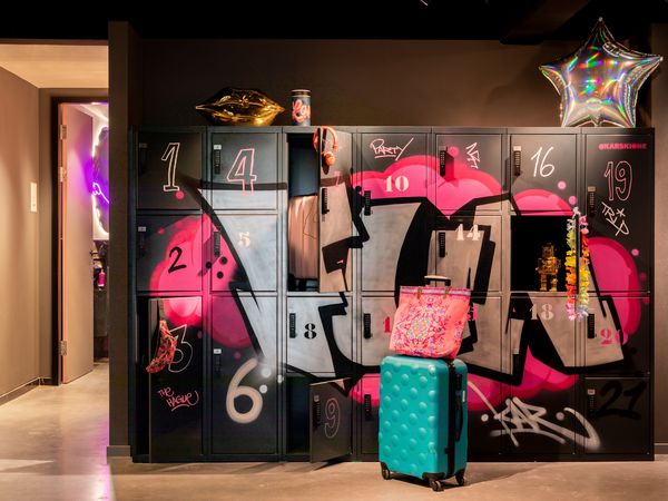 VIP STAY & BREAKFAST - 3 Tage Den Haags Herz Special Moxy The Hague, Südholland (Zuid-Holland) inkl. Frühstück