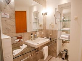 2 Tage Kurzurlaub mit Frühstück im Best Western Premier Airporthotel Fontane Berlin