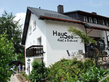 2 Tage Kurzurlaub mit Frühstück im Haus am See