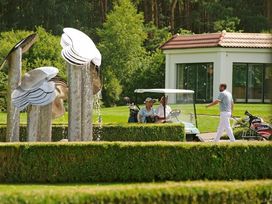 7 Tage mit HP im Golf Resort Semlin am See