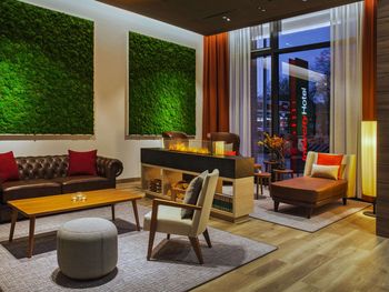 8 Tage außerhalb Hamburgs nächtigen 