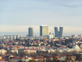Städte- und Wellnessreise über den Dächern Prags