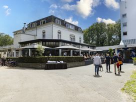 5 Tage Waldidylle & Stadtnähe in Berg en Dal erleben