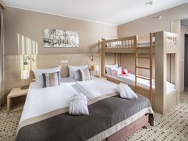Wasserspaß für die ganze Familie! 2 Tage im Aquapalace Hotel Prague mit Frühstück