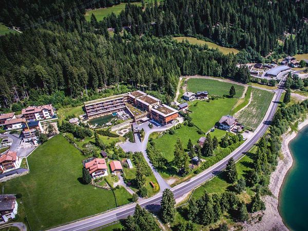 4 Tage Südtirol: Wellness, Naturteich & HP+ in St. Walburg, Trentino-Südtirol inkl. Halbpension Plus