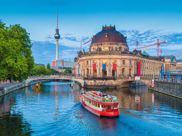 5 Tage Berlin Top Deal mit Schifffahrt auf der Spree Frühstück