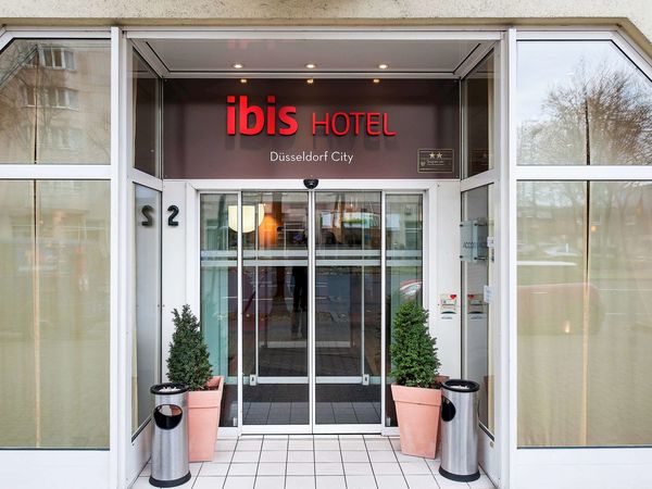 9 Tage Düsseldorf entdecken mit B&B Hotel Düsseldorf-Hbf