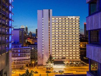 2 Tage Urlaub am Ufer des Mains in Frankfurt