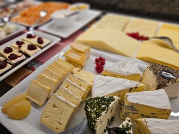 Zeit zu Zweit im Land der 1.000 Berge mit Dinner