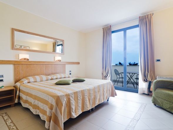 Dreibettzimmer DELUXE mit Balkon