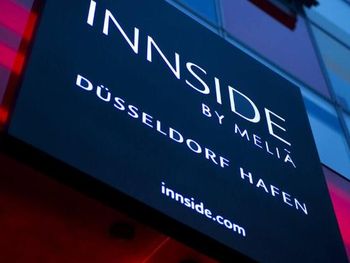 6 Tage im INNSIDE by Malia Düsseldorf Hafen genießen