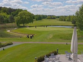 7 Tage mit HP im Golf Resort Semlin am See