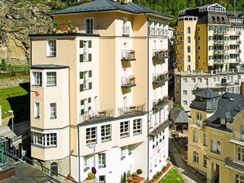 4=3-Sommer-Abenteuer Deal - 1 Nacht geschenkt