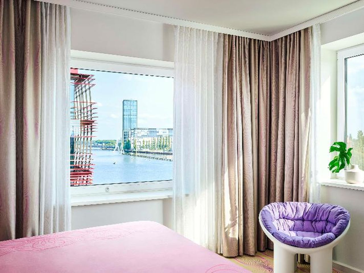 Stylisch übernachten im nhow Hotel Berlin - 2 Tage