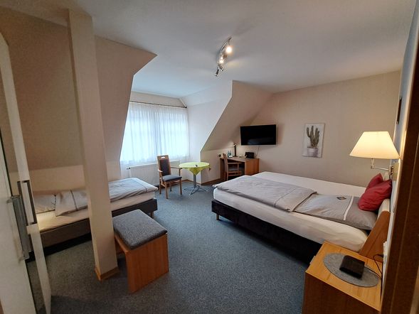 Dreibettzimmer im Gasthaus