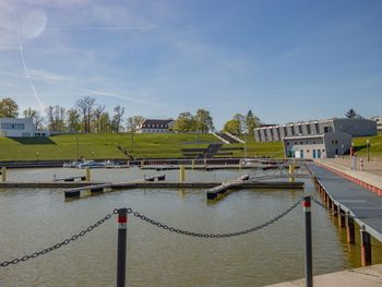 Bild 16 von 44