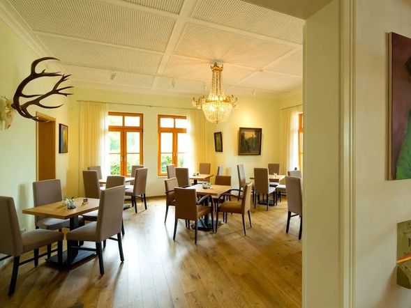Plumbohms Aussichtsreich Gast- und Logierhaus auf dem Burgberg