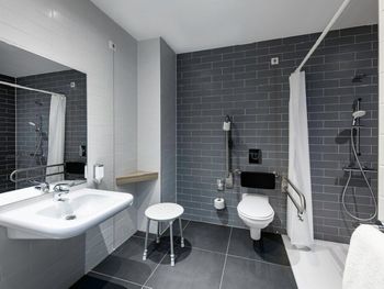 2 Tage mit Frühstück im Holiday Inn Regensburg