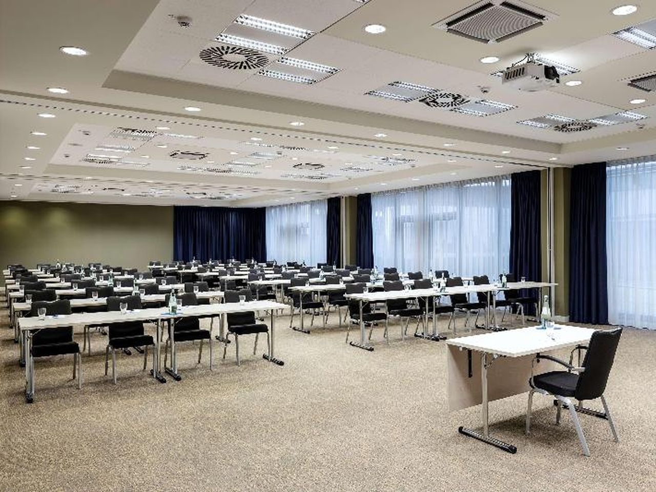 5 Tage im NH Köln Altstadt Hotel 