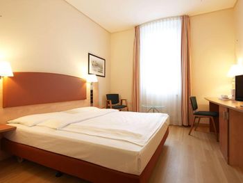 8 Tage die Haupstadt entdecken 