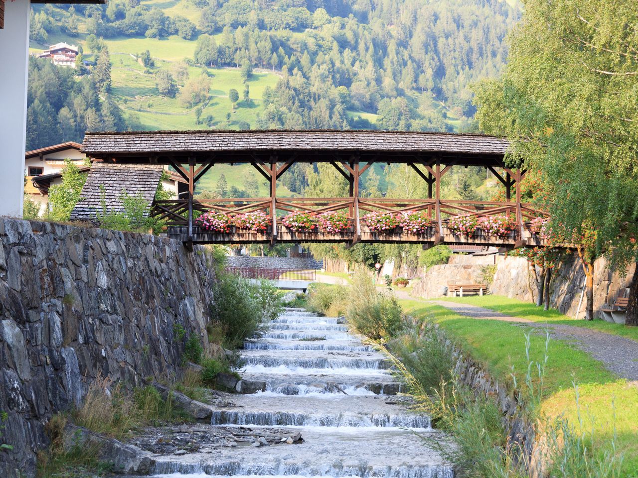 Winterparadies Osttirol: Skifahren, Rodeln & Wellness