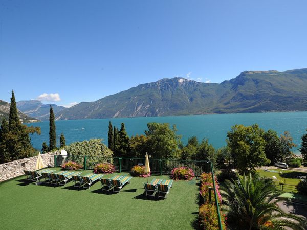 9 Tage Bergpanorama am Gardasee mit HP in Limone sul Garda Halbpension
