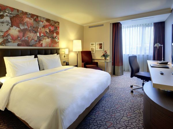 Kurzurlaub in Mainz - 4 Tage lang die Stadt erkunden Hilton Mainz Hotel, Rheinland-Pfalz inkl. Halbpension