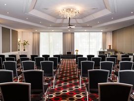 2 Tage Kurzurlaub mit Frühstück im Leonardo Hotel Munich Arabellapark