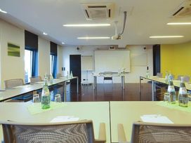 2 Tage mit Frühstück im Cult Hotel Frankfurt City