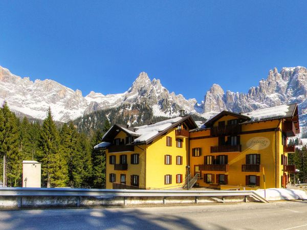 Traumhafter Winterurlaub mit Halbpension - 4 Tage in San Martino di Castrozza, Trentino-Südtirol inkl. Halbpension