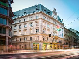 3 Tage Kurzurlaub mit Frühstück im ibis Styles Budapest Center Hotel