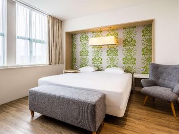 4 Tage im Hotel NH Amsterdam Noord