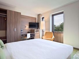 4 Tage Kurzurlaub mit Frühstück im Melia Düsseldorf