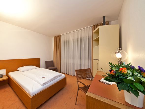 Garner Hotel Cologne East by IHG
