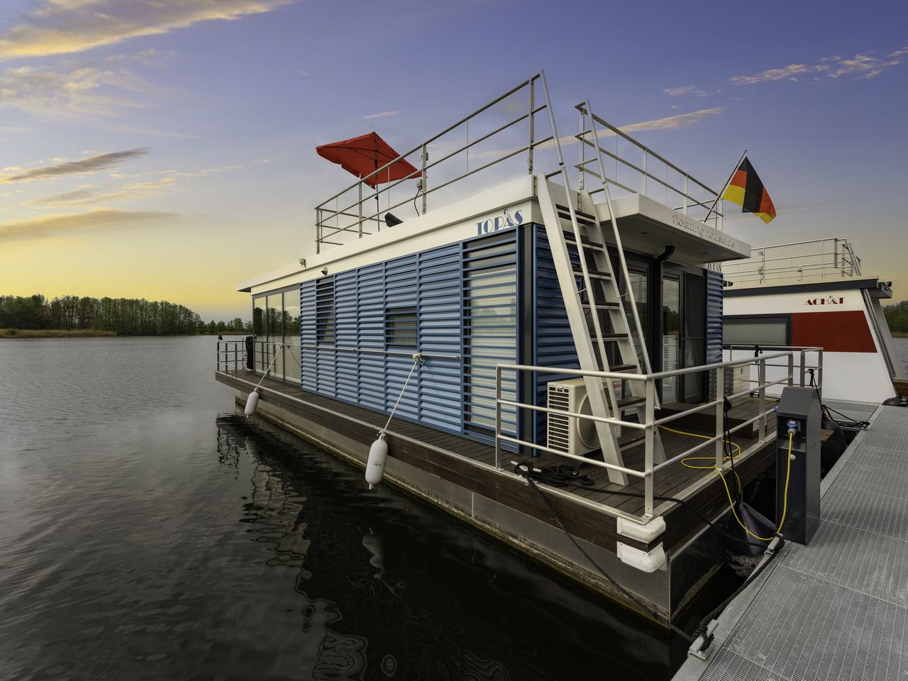 Im Schwimmenden Haus - 8 Tage Uckermärkische Seen