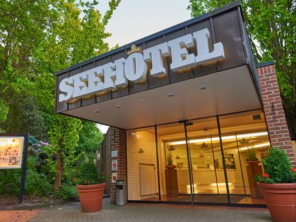 Seehotel am Tankumsee