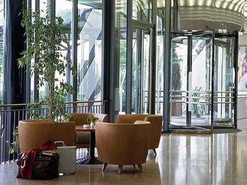 3 Tage im Radisson Blu Park Hotel mit Frühstück