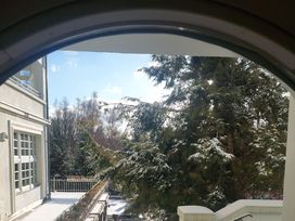 Schweben in der Sole - 3 Nächte erholen mit königlicher Tradition