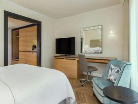 4 Tage zentral in der Hauptstadt verbringen