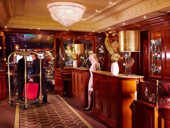 Hotel Estherea
