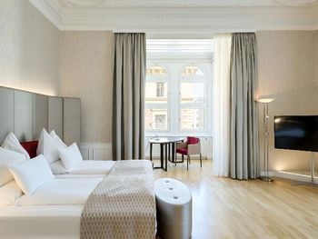 Bild 57 von 262