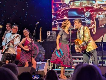 Rock around the clock - Die legendäre Musicalshow in Berlin mit Ticket und Hotel