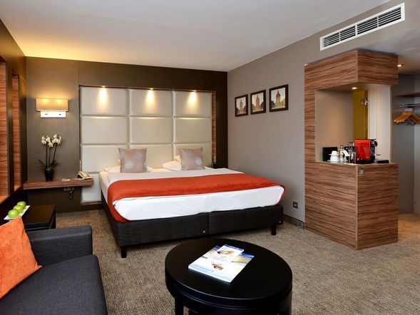 Best Western Plus Delta Park Hotel