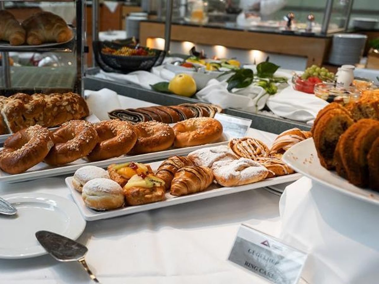 Auszeit 8 Tage mit Frühstück im Eventhotel Pyramide