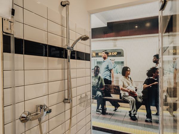 Road Stop Evening im Las Vegas Zimmer mit Whirlpool in Mettmann Halbpension