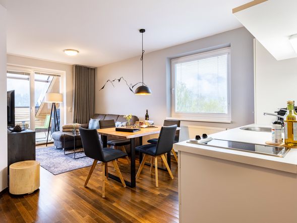 Schmittenhöhe  (2 Schlaf- und 1 Wohnraum 65 m² mit Küche)