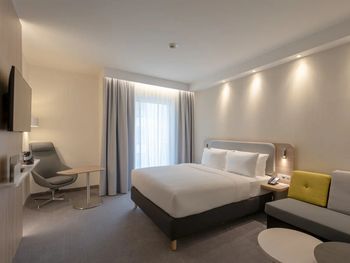 6 Tage mit Frühstück im Holiday Inn Express Munich