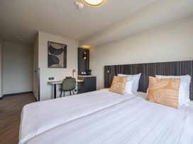 5 Tage im Leonardo Hotel IJmuiden mit Frühstück